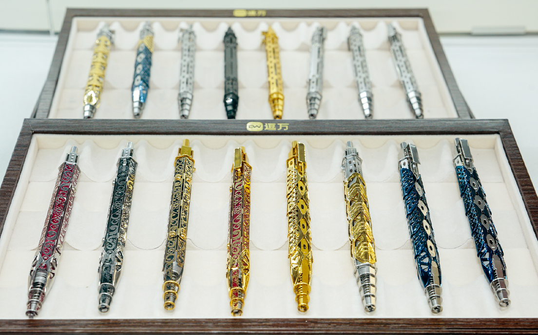 逗万DareWorks不止于书写，逗万拼装笔重构文创新体验